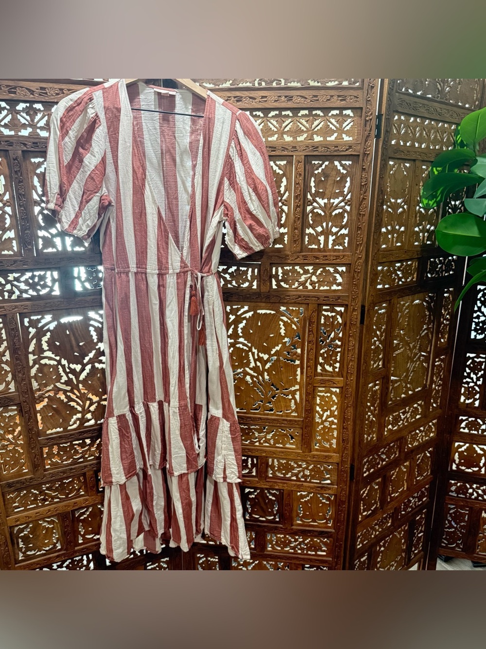 Knox Rose Women's Short Sleeve Wrap Dress - Picture 3 of 9
